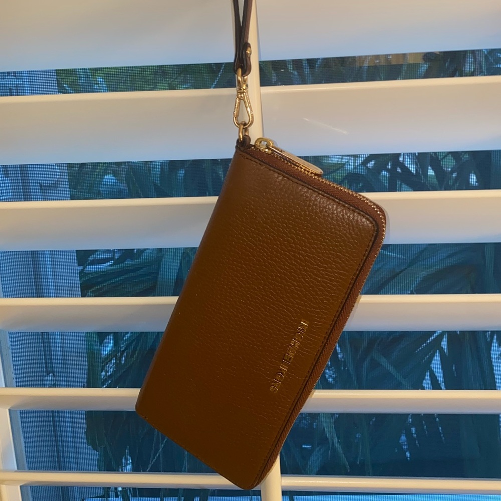 michael kors wallet